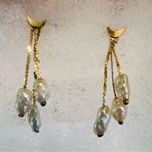 Vintage 14k Yellow Gold Triple  Dangle Freshwater Pearl Earrings